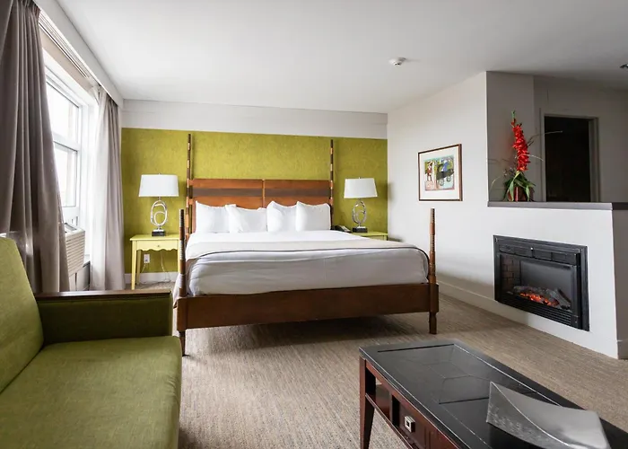 Hotel Champlain Quebec City